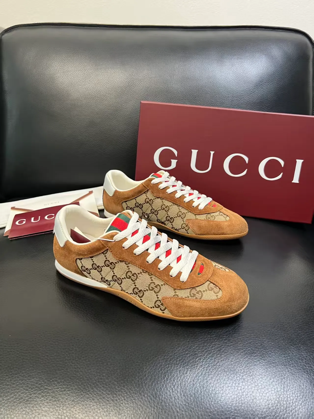 P420. New men's shoes GUCCI [Lightning] latest shoes shipped. Original quality, fashionable, special materials, inner mesh, brand new packaging. The foot feels super comfortable and the workmanship is impeccable Code number: 38-45 No. 058